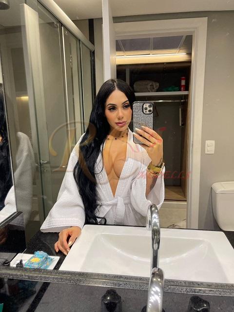 ana-julia-acompanhante-para-sexo-virtual-15 Ana Julia Virtual